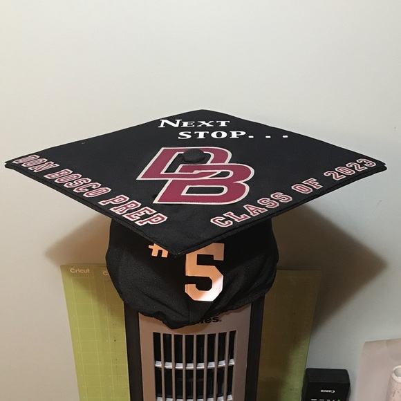 Custom Graduation Cap Topper - Picture 8 of 8